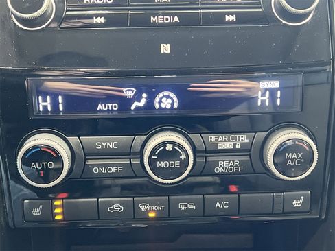 Used 2022 Subaru Ascent Onyx Edition image 19