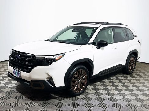 Certified 2025 Subaru Forester Sport w/ Popular Package #1 AWD/4WD image 3