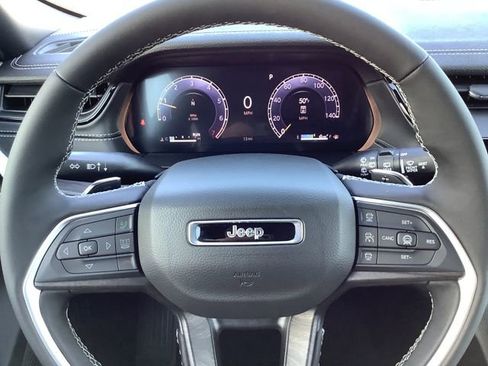 New 2026 Jeep Grand Cherokee Altitude AWD/4WD image 11