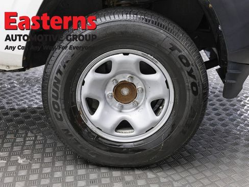 Used 2020 Toyota Tacoma SR RWD image 28