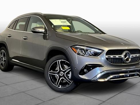 New 2026 Mercedes-Benz GLA 250 4MATIC image 19