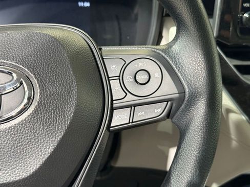 New 2026 Toyota Corolla Cross L image 24