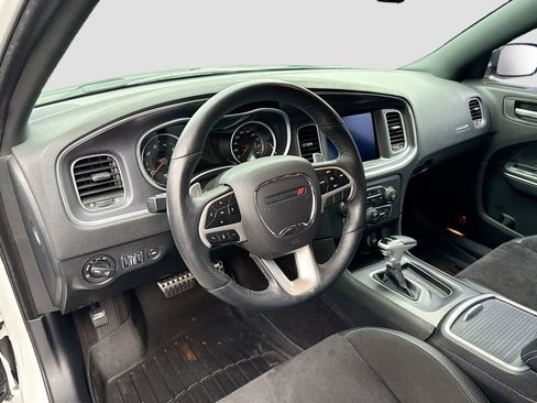 Used 2018 Dodge Charger R/T Scat Pack w/ Dynamics Package image 9