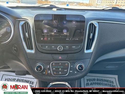 Used 2019 Chevrolet Malibu LT image 17