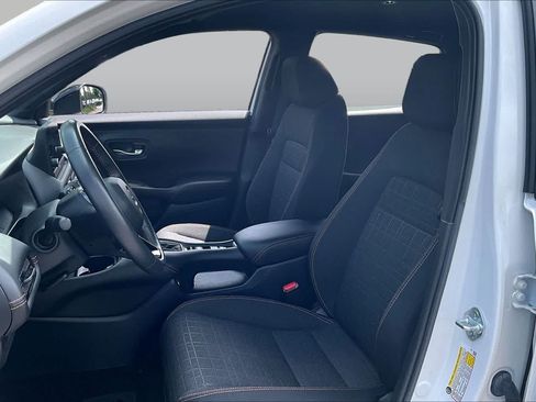 Certified 2023 Honda HR-V Sport image 8