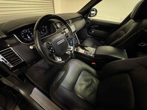Used 2019 Land Rover Range Rover HSE image 44