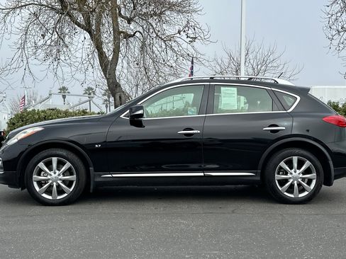 Used 2017 INFINITI QX50 w/ Premium Plus Package image 7