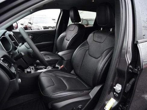 Used 2023 Jeep Cherokee Altitude Lux image 20