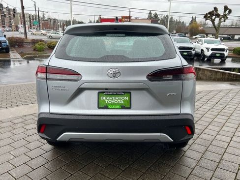 New 2026 Toyota Corolla Cross L image 4