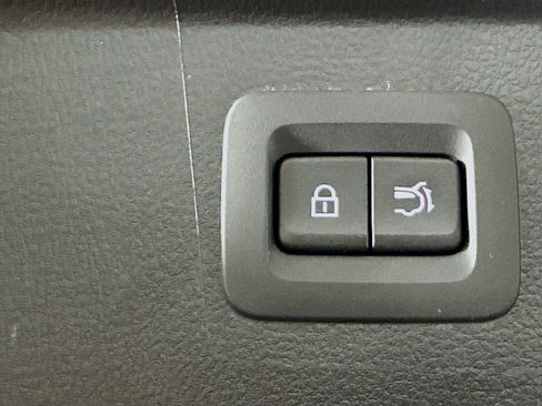 Used 2024 MAZDA CX-50 AWD 2.5 S w/ Preferred Package image 31