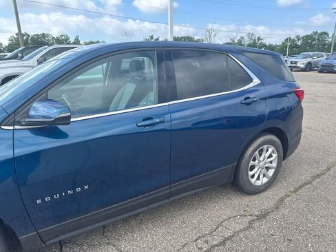Used 2019 Chevrolet Equinox LT FWD image 19