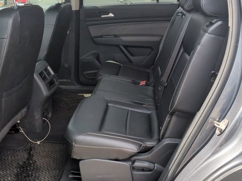 Certified 2022 Volkswagen Atlas SE AWD/4WD image 4