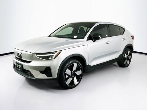 Used 2023 Volvo C40 P8 Recharge Plus AWD/4WD image 3