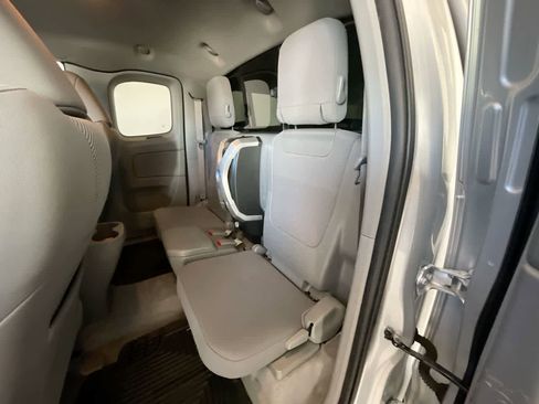 Used 2011 Toyota Tacoma 4x4 Access Cab V6 image 21