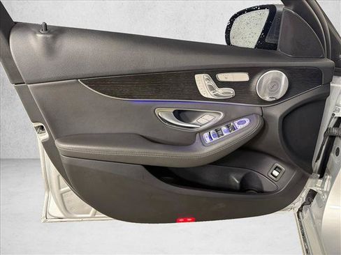 Used 2021 Mercedes-Benz C 300 Sedan image 11