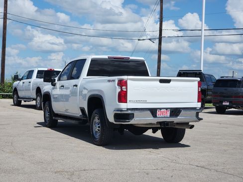 Used 2023 Chevrolet Silverado 2500 W/T w/ WT Convenience Package AWD/4WD image 5