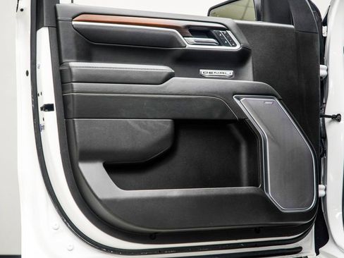 Used 2025 GMC Sierra 1500 Denali image 35