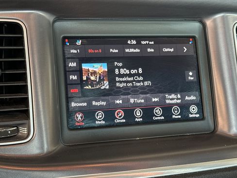 Used 2021 Dodge Charger SXT w/ Leather Interior Group image 17