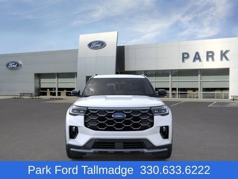 New 2026 Ford Explorer Platinum AWD/4WD image 6