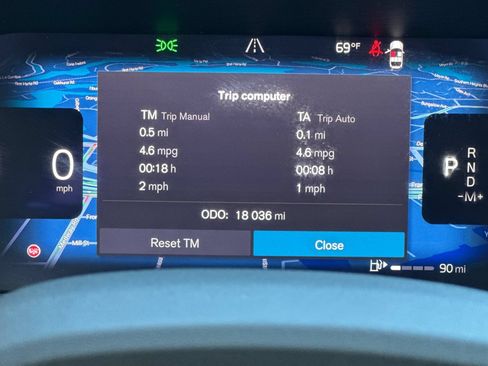 Used 2023 Volvo XC40 B5 Plus w/ Protection Package Premier AWD/4WD image 29