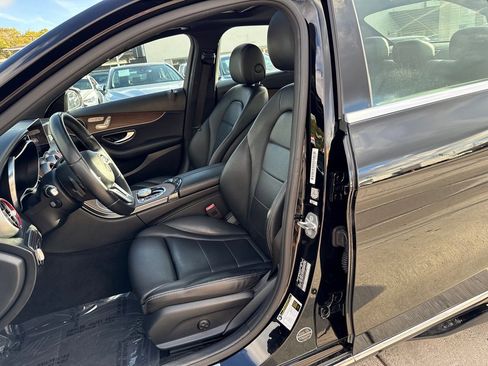 Used 2019 Mercedes-Benz C 300 Sedan image 14
