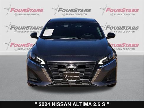 Used 2024 Nissan Altima 2.5 S image 10