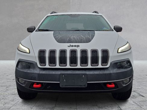 Used 2015 Jeep Cherokee Trailhawk w/ Comfort/Convenience Group image 3