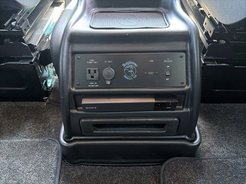 Used 2024 Mercedes-Benz Sprinter 3500 image 47