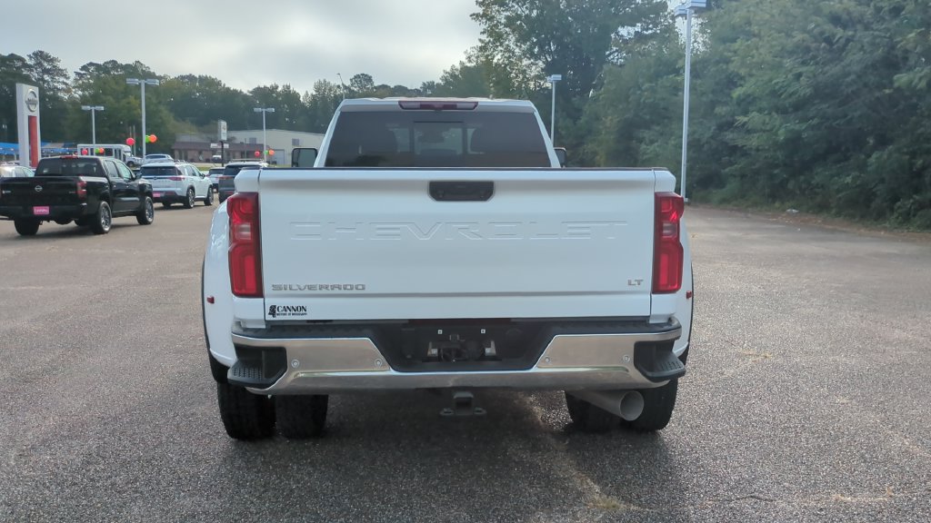 Used 2026 Chevrolet Silverado 3500 LT w/ All Star Edition AWD/4WD image 6