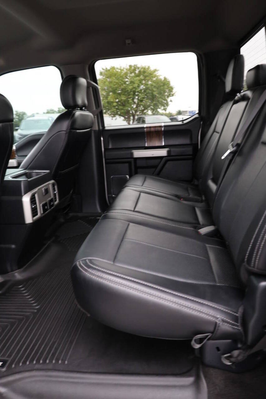 Used 2019 Ford F150 Lariat w/ Trailer Tow Package AWD/4WD image 17