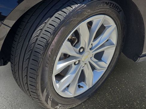 Used 2020 Chevrolet Malibu LT FWD image 32