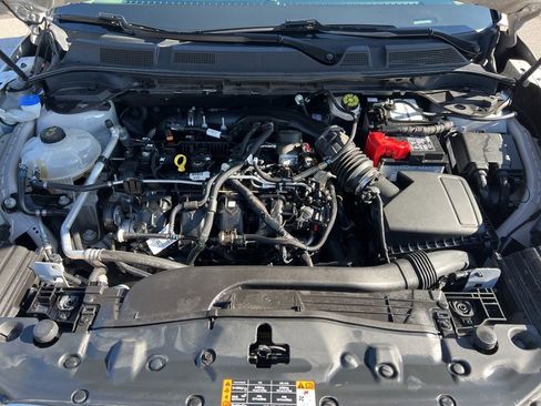 Used 2022 Lincoln Corsair FWD w/ Equipment Group 101A image 11