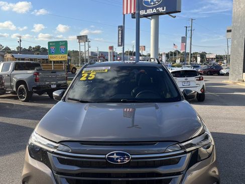 Certified 2025 Subaru Forester Limited image 8