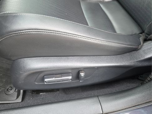 Used 2022 Honda Civic Touring image 14