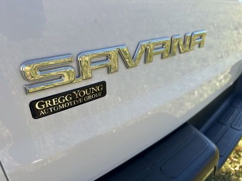 Used 2023 GMC Savana 2500 w/ Driver Convenience Package image 12