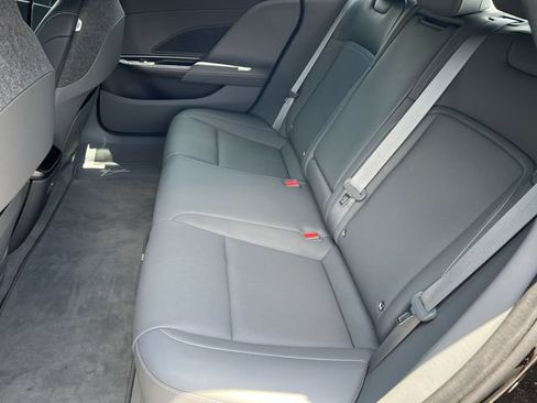 Used 2024 Lucid Air Touring AWD/4WD image 36
