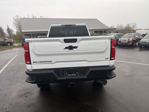 New 2026 Chevrolet Silverado 3500 LT w/ Trail Boss Package image 7