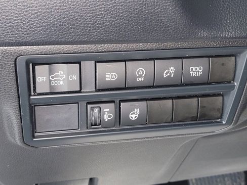 Used 2025 Toyota Tundra SR5 image 20