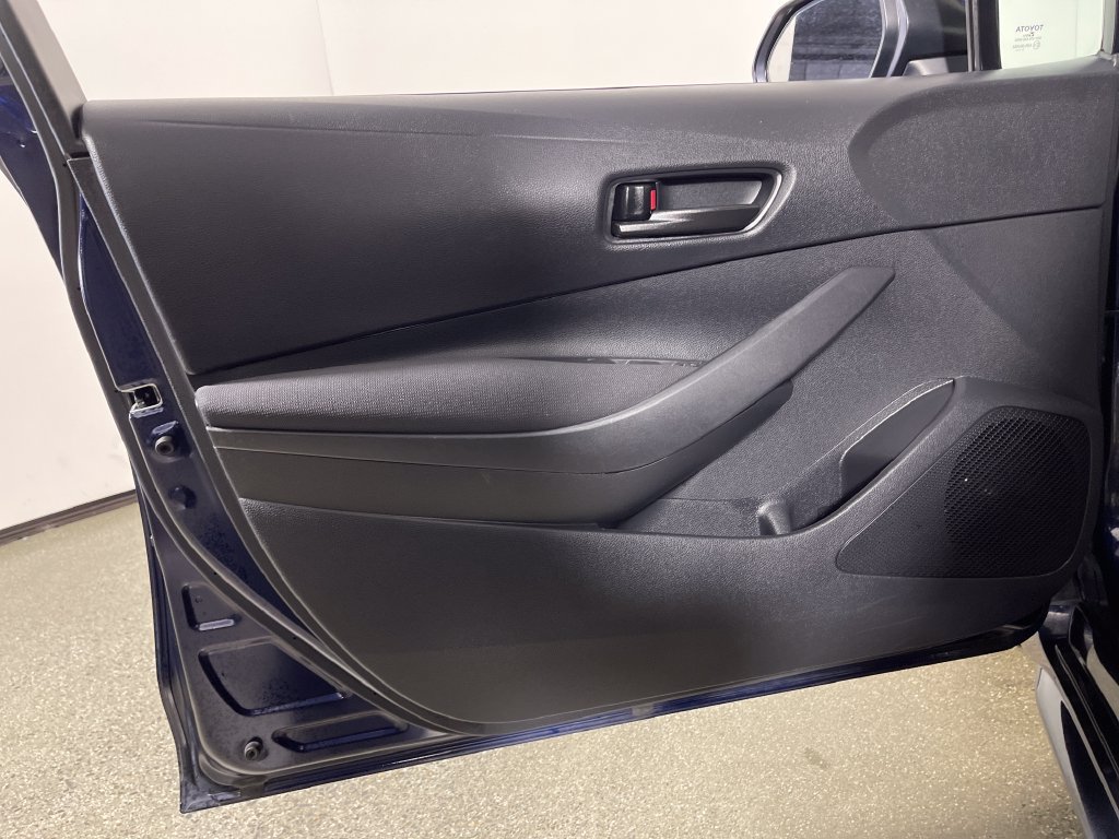 Used 2024 Toyota Corolla LE FWD image 17