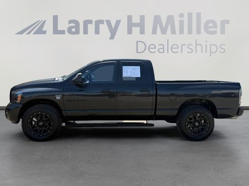 Used 2007 Dodge Ram 1500 Truck SLT AWD/4WD image 2