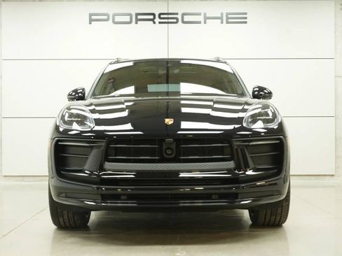 New 2026 Porsche Macan Turbo AWD/4WD image 11