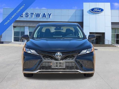 Used 2024 Toyota Camry XSE image 7