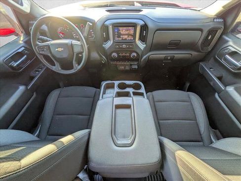 Used 2023 Chevrolet Silverado 1500 Custom image 18