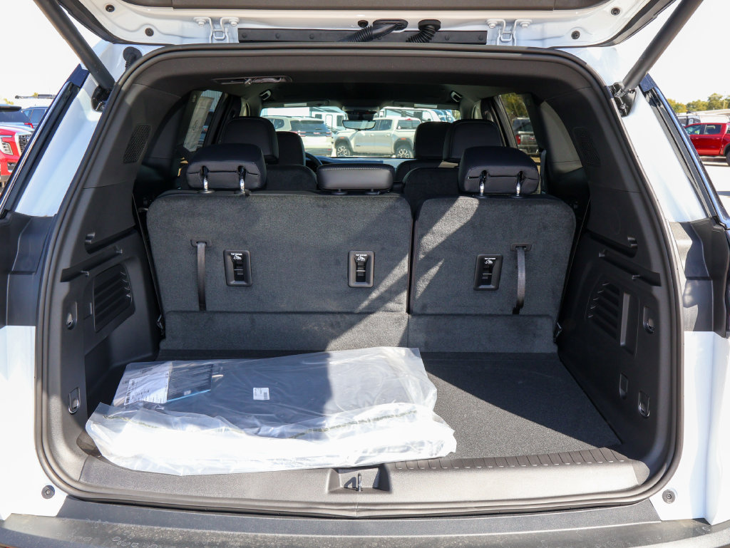New 2027 GMC Acadia Elevation w/ Black Edition FWD image 5