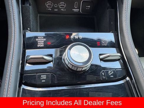 Used 2022 Jeep Grand Cherokee Summit AWD/4WD image 22