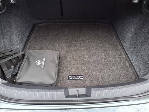 Used 2024 Volkswagen Jetta SEL image 39