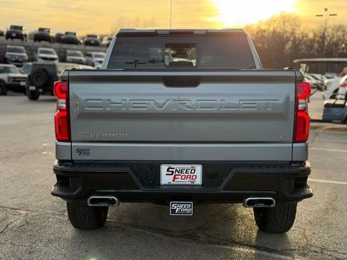 Used 2024 Chevrolet Silverado 1500 LT Trail Boss w/ Convenience Package II image 6