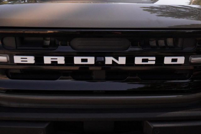 Used 2025 Ford Bronco Outer Banks w/ Sasquatch Package AWD/4WD image 40