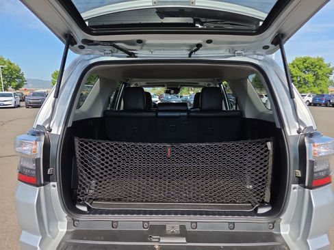 Used 2024 Toyota 4Runner TRD Off-Road Premium w/ Moonroof Package AWD/4WD image 27