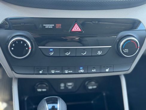 Used 2020 Hyundai Tucson Value AWD/4WD image 12